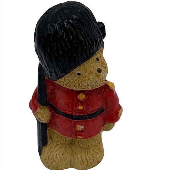 British Miniature Ceramic Bears Flag Set of 4 - Picture 5 of 7